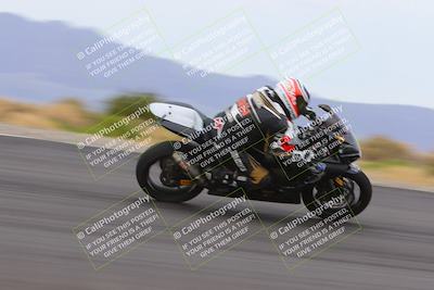 media/Jan-15-2023-SoCal Trackdays (Sun) [[c1237a034a]]/Bowl (1125am)/